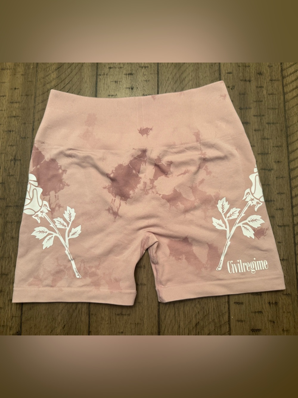CIVIL REGIME Seamless Biker Workout Short, Tie Dye, White Rose